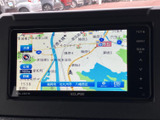 わかりやすい地図表示で、目的地までスムーズに案内してくれます。渋滞情報もリアルタイムで確認でき、最適なルートを選択できます。遠出も安心ですね。