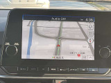 最近ではスマホをナビ代わりにしたりしますが運転中の操作が危ない、すぐに熱くなる、電話がかかってきたら使えないなどデメリットも多いです。まだまだカーナビは必須です。
