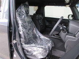視野が広く操作しやすい運転席