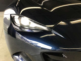 LEDヘッドランプ装備・消費電力が少なく明るいので夜間走行も安心して運転出来ます。