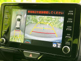 バックモニターは、狭い場所での駐車や車庫入れをサポート。安全に運転をサポートする、頼れる機能です。運転に自信がない方にもおすすめです。
