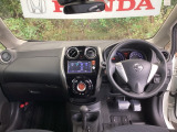 フロントガラスが大きく、ワイドな視界で運転もしやすくなるように、設計されています。
