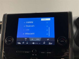 いまや必須装備「ナビゲーション」搭載!知らない場所に、スイスイッとドライブ。なんて便利な機能でしょうか?もう、これなしではハンドルを握れませんね!でも、運転中の操作は危険ですのでご注意ですね♪