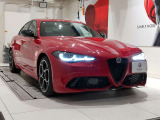 アルファレッドを纏ったスポーツサルーンはとても魅力的です