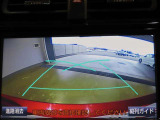 バックカメラが付いているので後方確認が非常にしやすいです。今や運転初心者も熟練者も必須装備!ついていて損はないですね♪
