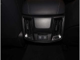 トッテオキノ、1台ご用意しています。ごゆっくりとお車を見ていただけます