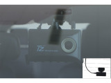 ドライブレコーダー(TZ-DR210)装備してます。フロントとリヤーのカメラで録画しているので万が一の時の記録で安心です。