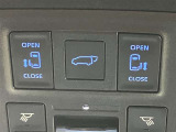 両側電動スライドドア付き、運転席にいながら開閉もラクラク