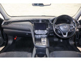 操作性に優れた運転席となります!小物入れや各ボタンの配置にこだわり、使いやすいです!座り心地もよく視認性も良好なのでロングドライブもお任せ下さい!
