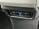 ETCも付いておりますので、高速道路の料金所もノンストップ通過可能ですよ^^是非揃えたい装備ですね!