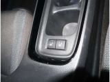 シートヒーター搭載で冷え込む冬場でも快適にお過ごしいただけます!