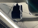 万が一のトラブルのときにも役に立つドライブレコーダーを装備しています。