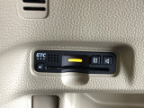 ETC車載機が付いてます。ETCが使用可能な道路通行料はキャッシュレスでスマートに走行できます。
