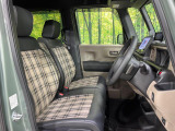 運転席シート廻りは使用感も少なく、良好な状態となっています。丁寧に使われていたことがよくわかりますね。