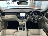 XC60  リチャージ プラグインハイブリッドT6 AWDインスクリプション 4WD