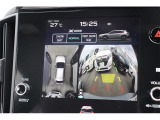 全周囲モニター付で、車庫入れも駐車もラクラクです。