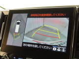 パノラミックビューモニターを装備しております。