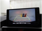 安心のバックモニター付き♪シフトレバーを【R】に入れると自動的に起動します!バックする時にどこまで下がれるか確認するのに大変助かります♪
