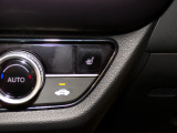 【シートヒーター】シートヒーター装備車です。寒い冬に乗車中とても暖かく快適に移動できます。冷え性の方にピッタリの装備です!