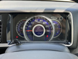 視認性の高いメーター類が、運転に必要な情報を的確に伝えます。運転に集中できる環境です。