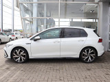 初年度登録より10年10万km以内のフォルクスワーゲン正規輸入車のみをお届けします。 *:PHEVおよびトゥアレグハイブリットは7年6か月以内
