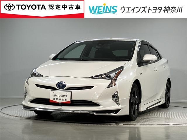 トヨタ プリウス 