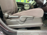 ドライバーによって運転しやすいポジションは異なり、あの車はどうなのか不安なこともありますよね。気になるお車は店頭で乗り込んでご確認いただけます♪