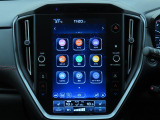 ■大型且つ高精細の11.6インチセンターインフォメーションディスプレイです。運転に必要な情報を瞬時に分かりやすく伝え、直感的な操作をサポートします。
