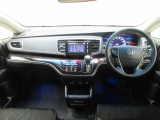 Honda車が初めての方にも扱いやすく分かりやすいインパネ周りと各種スイッチ類です。