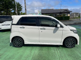 当店で購入して頂いたお車には距離無制限、一年間の保証をお付け致します。