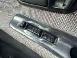 気になるお車がありましたら右の電話番号から直接お店にお問い合わせください。支払方法から車両情報、状態までなんでもご説明させて頂きます。スタッフ一同ご連絡お待ちしております。
