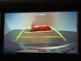 バックガイドモニターを装備しています、車庫入れもラクラクです。
