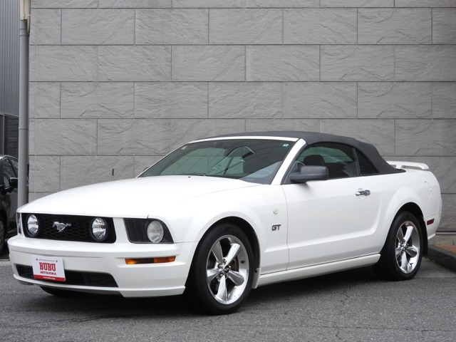 マスタングコンバーチブル V8 GT プレミアム 