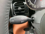 MINI NEXT2年間走行距離無制限保証、安心もMINIクオリティ。MINIを熟知したメカニックによる100項目の納車前点検。交換基準に達した部品があれば、MINI純正部品だけを使用し整備した後にお引渡しします。