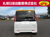 バックドアの間口は大きめ