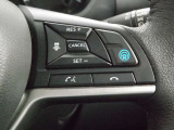 プロパイロットは、運転者が設定した車速を上限に先行車と車速に応じた車間距離を保ちながら、車線中央付近を走行するための運転操作を支援します。