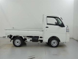 この度は、当社の展示車をご覧いただきまして、誠に有難うございます。自信をもってお勧めできる車となりますので、ごゆっくりご覧頂きたいと思います。