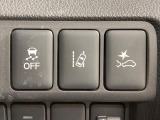 【三菱e-Assist】走行中に前方の車両等を認識し、衝突しそうな時は警報とブレーキで衝突回避と被害軽減をアシスト。より安全にドライブをお楽しみいただけます。