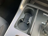 ドリンクホルダーもきちんと2人分。