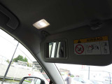 ご納車前にはBUBUならではの内外装の手入れ、自社工場による納車前点検では100項目に及ぶ法定点検に基づいた内容の点検整備とコンピューター診断を実施!