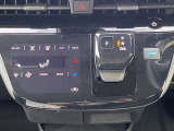 オートエアコン付ですので快適な車内温度を保てます。