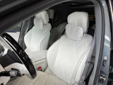 Burmester4Dサラウンドサウンドシステム MBUXハイパースクリーン  ブラックピアノラッカーフローイングラインセンタートリム リアエンターテイメント用ヘッドフォン2個 22オンチマイバッハホイール