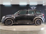 気密性の高いMINIは外観のかわいらしさとは裏腹に、外の雑音を遮り、高級感のある快適なドライブをお楽しみいただけます。