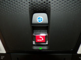 安全運転をサポートする様々な機能が備わっています!