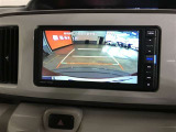 バックガイドモニターで、後方を確認しながら安心して駐車することができます。運転初心者も熟練者も必須の機能ですよ!