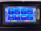 純正メモリーナビとバックカメラ付☆bluetoothオーディオでドライブも好きな音楽を聴いて楽しめます。TV視聴も可能です☆