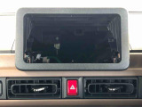 当車両はオーディオレスです。多彩なナビゲーション・オーディオをご用意しております。詳しくは当店スタッフにお問い合わせください。