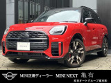 MINI専門のメカニックがドイツ本社と同様の教育・訓練を受け、360&deg;チェックリストに基づいた納車前点検を実施いたします。エンジン、トランスミッション、サスペンションはもちろんのこと、