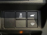 【パワーバックドア】スマートキーや運転席のボタンを押すだけでリアゲートが自動で開閉します!荷物を持っている時や、高い位置にあるバックドアを閉める際に便利な機能です♪