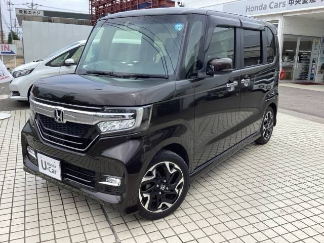 ホンダ N-BOXカスタム 